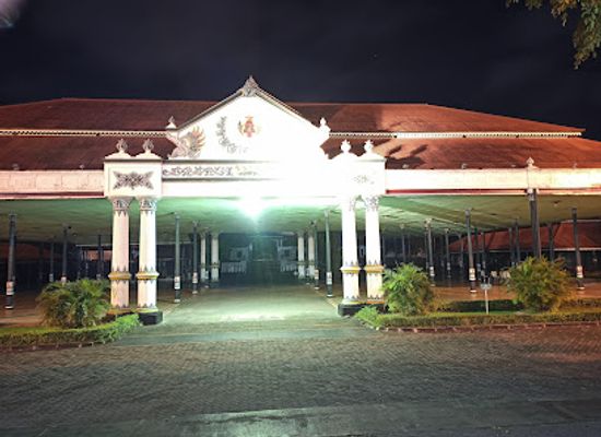indonesia/yogyakarta/malioboro/attraction/yogyakarta-northern-square