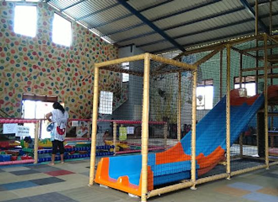 sri-lanka/southern-province/attraction/jovi-childran-park