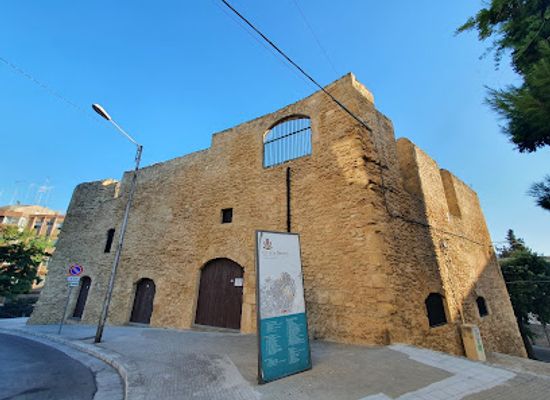 italy/salento/attraction/bastion-st-james