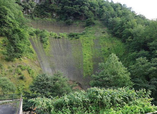 japan/hokkaido/attraction/namidaiwa