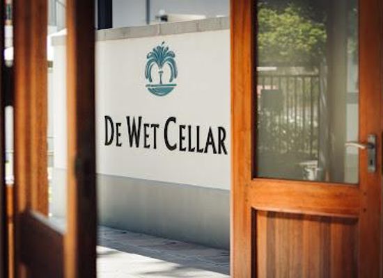 south-africa/breede-river-valley/attraction/de-wet-kelder-cellar