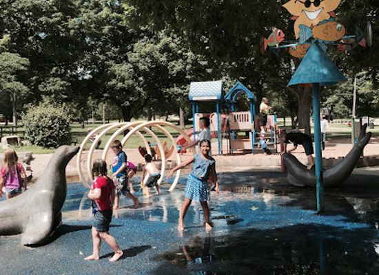 illinois/champaign/attraction/hessel-park