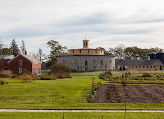 massachusetts/western-massachusetts/attraction/hancock-shaker-village