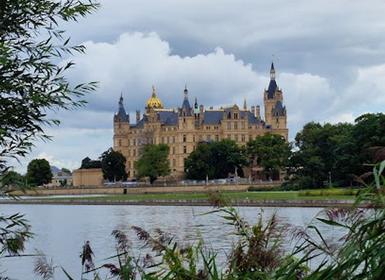 germany/pomerania/attraction/schwerin-castle