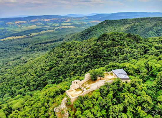 hungary/zala-hills/attraction/rezi-castle