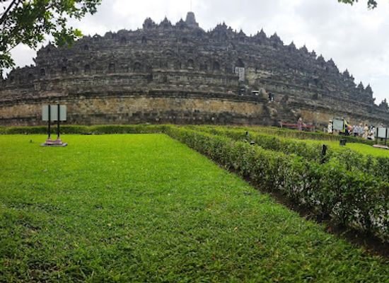 indonesia/west-java/attraction/borobudur-temple