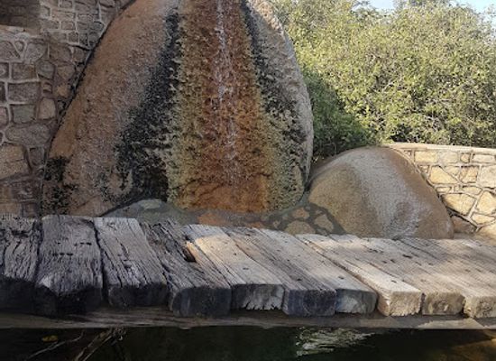 zimbabwe/mashonaland-central/attraction/mbizi-game-park