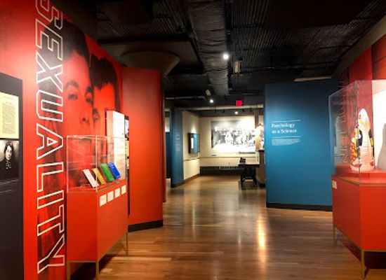 ohio/akron/attraction/cummings-center-for-the-history-of-psychology