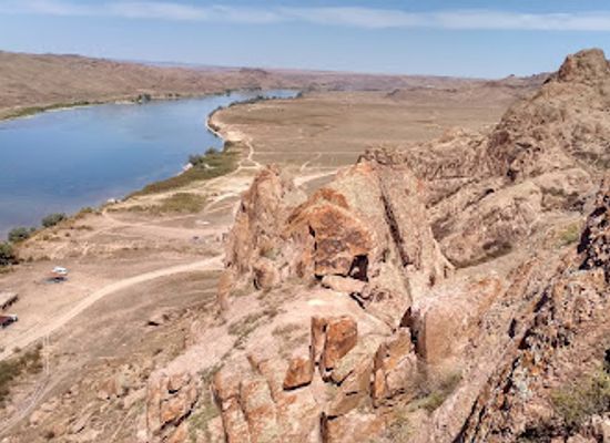 kazakhstan/turkestan/attraction/tamgaly-tas
