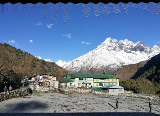 nepal/everest-base-camp/attraction/deboche
