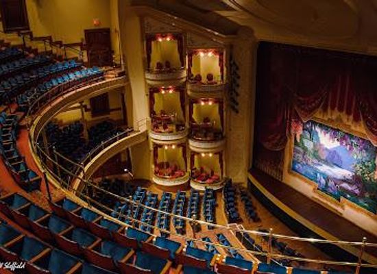 texas/galveston/attraction/the-grand-1894-opera-house