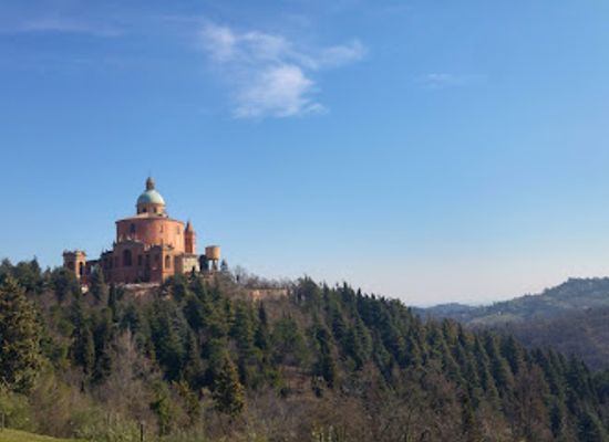 italy/emilia-romagna-riviera/attraction/stazione-i-della-via-crucis-lungo-il-sentiero-dei-bregoli