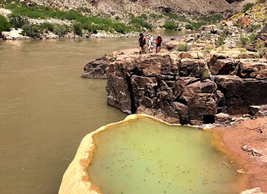arizona/mohave-county/attraction/pumpkin-spring-pool