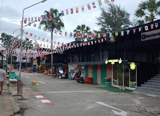 thailand/andaman-coast/attraction/karon-avenue