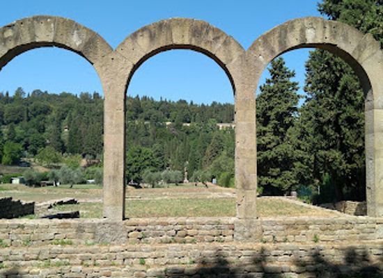 italy/mugello/attraction/etruscan-walls