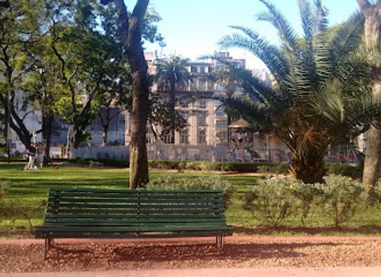 argentina/buenos-aires/recoleta/attraction/plaza-rodriguez-pena