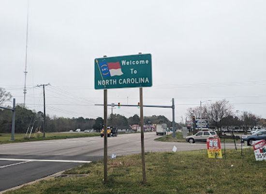 north-carolina/high-country/attraction/welcome-to-north-carolina-sign