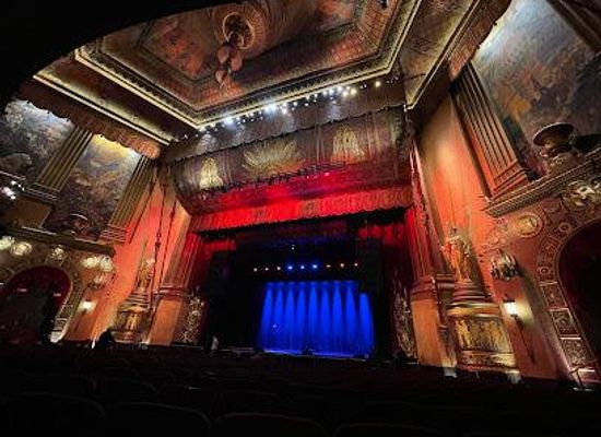 new-jersey/hackensack-meadowlands/attraction/beacon-theatre