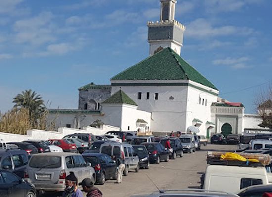 morocco/moulay-idriss-region/attraction/mausoleum-of-al-hadi-ben-issa