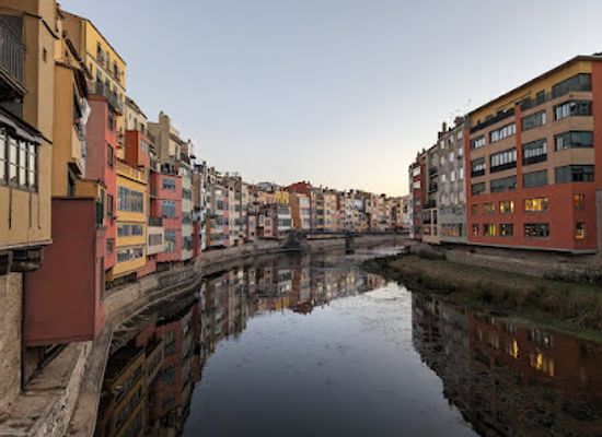 spain/girona/el-mercadal/attraction/paso-de-la-diversidad