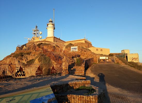 spain/cabo-de-gata/attraction/mirador-las-salinas