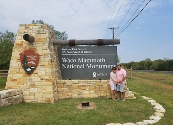texas/west-texas/attraction/waco-mammoth-national-monument