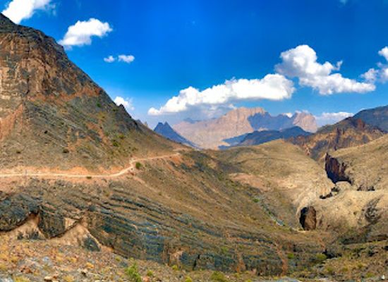 oman/wahiba-sands/attraction/adventure-snake-canyon-oman