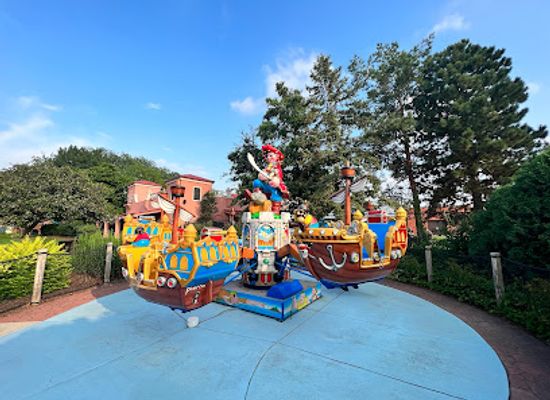 illinois/schaumburg/attraction/pirates-cove-children-s-theme-park
