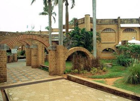 india/pondicherry/attraction/auroville-visitors-centre