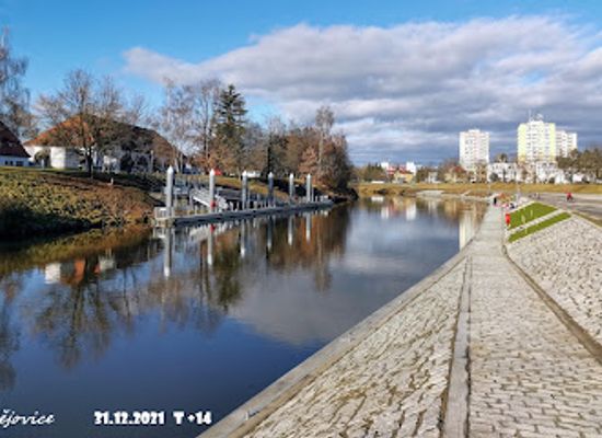 czechia/ceske-budejovice/attraction/naplavka-u-dlouheho-mostu