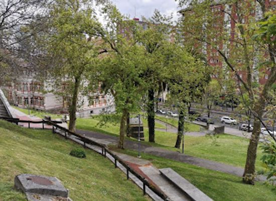 spain/bilbao/deusto/attraction/parque-de-bidarte