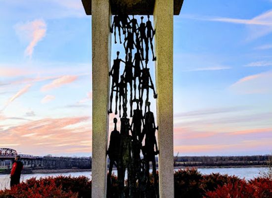 tennessee/memphis/attraction/martyrs-park