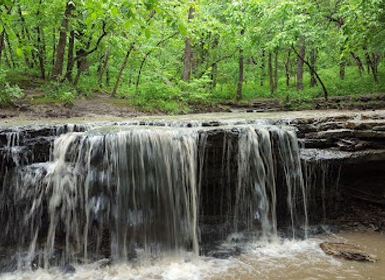 nebraska/dissected-till-plains/attraction/stone-creek-falls