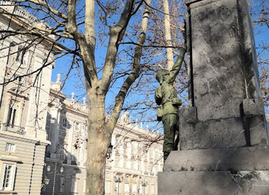 spain/castile-la-mancha/attraction/monument-to-captain-melgar