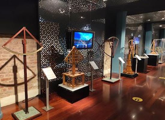 turkiye/istanbul/attraction/istanbul-museum-of-the-history-of-science-and-technology-in-islam