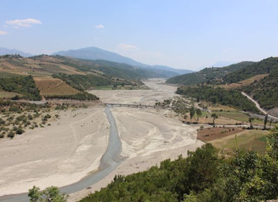 albania/devoll/attraction/lumi-devoll
