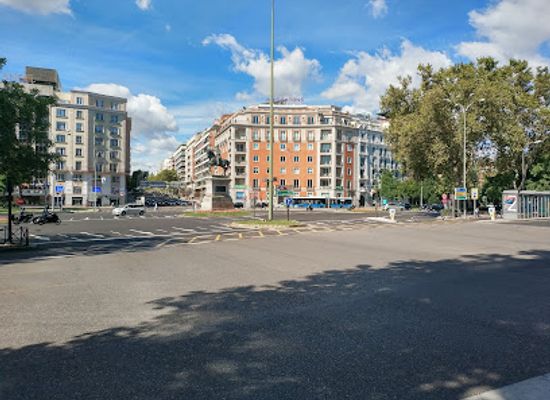 spain/madrid-community/attraction/plaza-de-gregorio-maranon