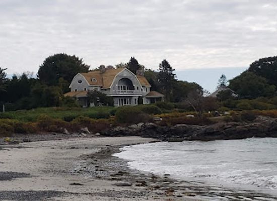 maine/kennebunkport/attraction/colony-beach