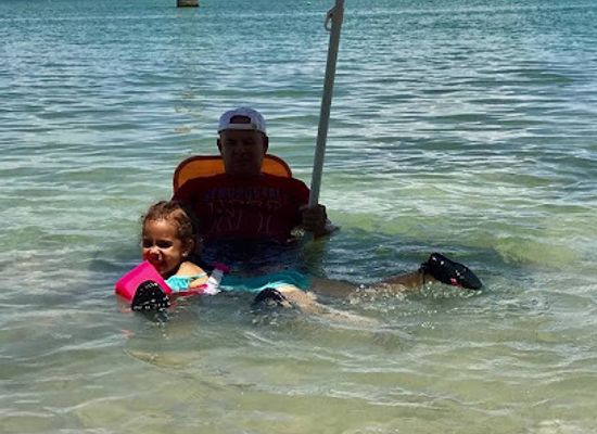 florida/florida-keys/attraction/rain-barrel-village
