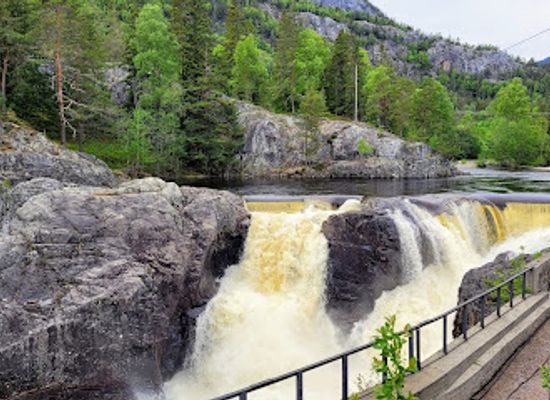 norway/rauland/attraction/vandfald-ved-gammel-molle