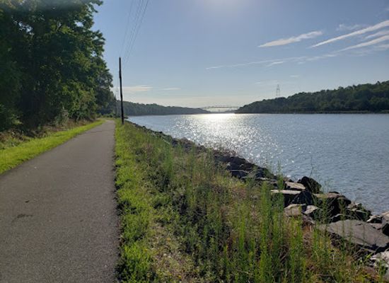 delaware/lums-pond-state-park/attraction/south-lums-trailhead