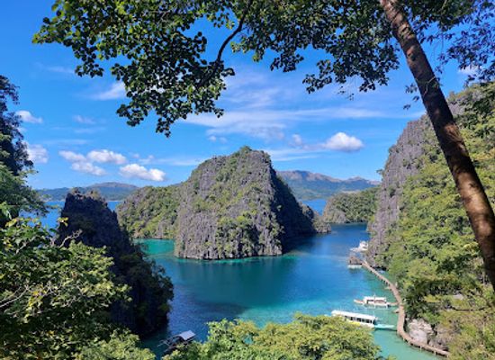 philippines/palawan/attraction/kayangan-lake-view-deck