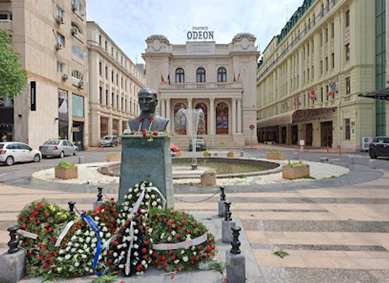 romania/bucharest/piata-victoriei/attraction/piata-odeon
