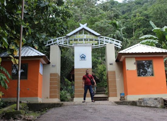 indonesia/sulawesi/attraction/air-terjun-bissappu