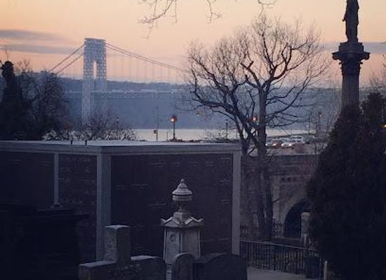 new-york/new-york-metropolitan-area/attraction/trinity-church-cemetery-and-mausoleum