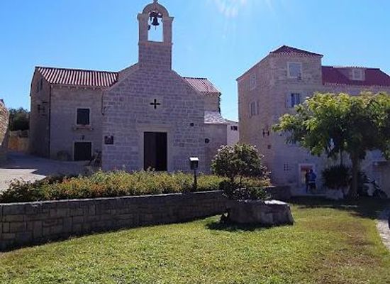 croatia/hvar/attraction/bol