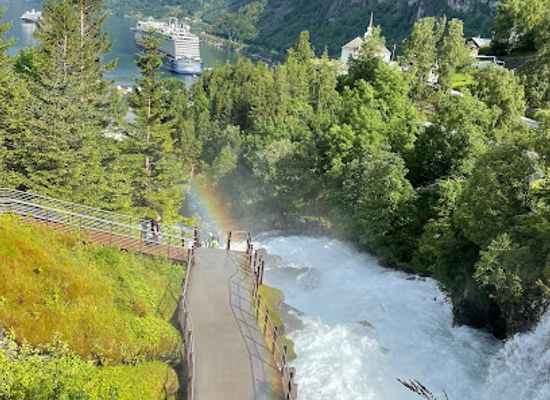 norway/geirangerfjord/attraction/storsaterfossen