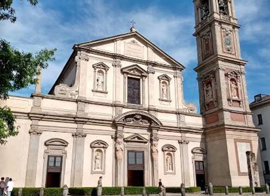 italy/milan/attraction/basilica-di-santo-stefano-maggiore