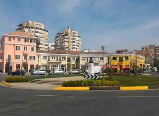 albania/tirana/attraction/sheshi-avni-rustemi
