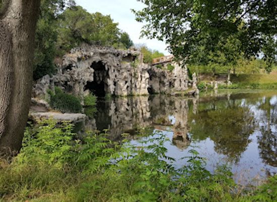 france/marais-poitevin/attraction/reserve-naturelle-du-marais-d-yves